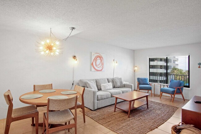 Foto del edificio - 1404 N Atlantic Ave