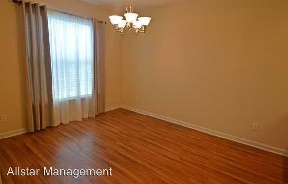 Foto del edificio - 8807 Glen Crossing