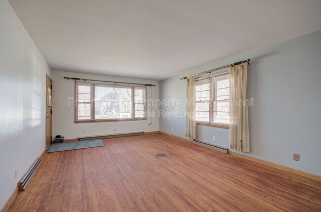 Foto del edificio - 509 E Jefferson St