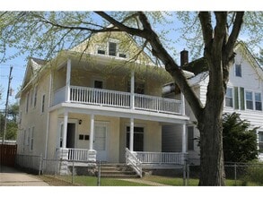 Building Photo - 3117 14th Ave S