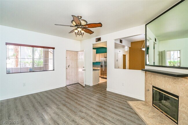 Building Photo - 5250 S Rainbow Blvd