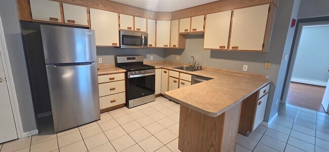 Foto del edificio - 302 Knights Bridge Dr