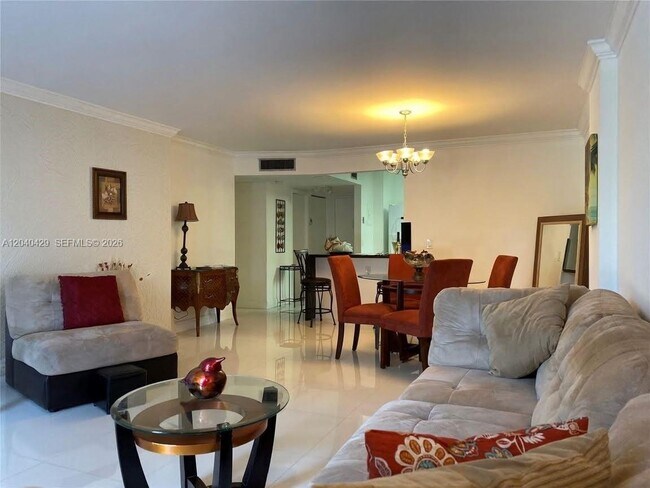Foto del edificio - 2801 NE 183rd St