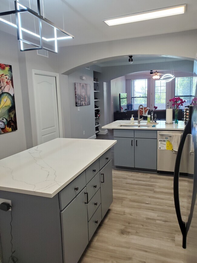 Kitchen - 2505 San Gabriel St