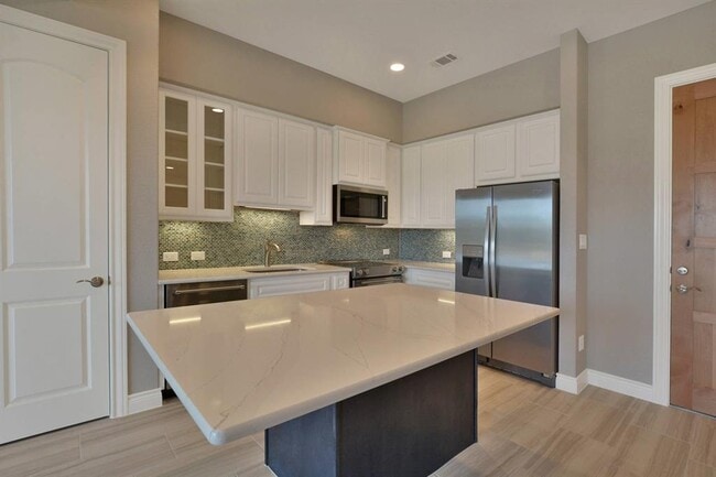 Building Photo - 106 Bella Toscana Ave