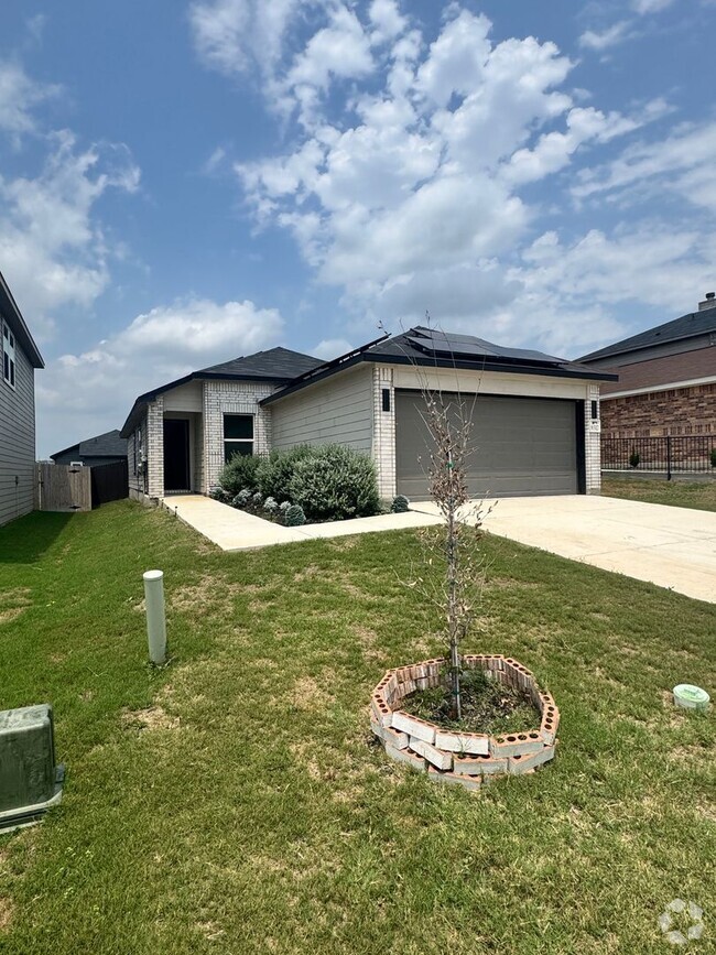 Building Photo - 8517 Barefoot Ln
