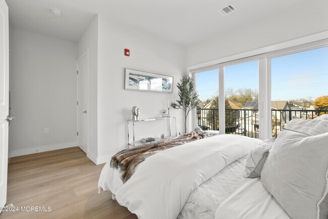 Foto del edificio - 85 Cooper Ave