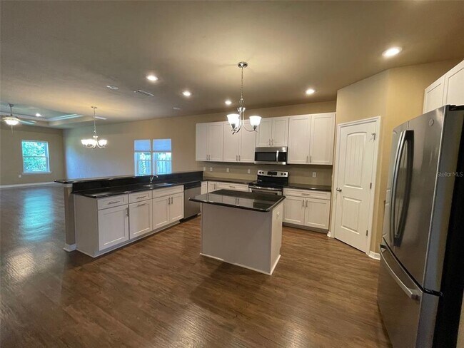 Foto del edificio - 7879 SW 80th Dr