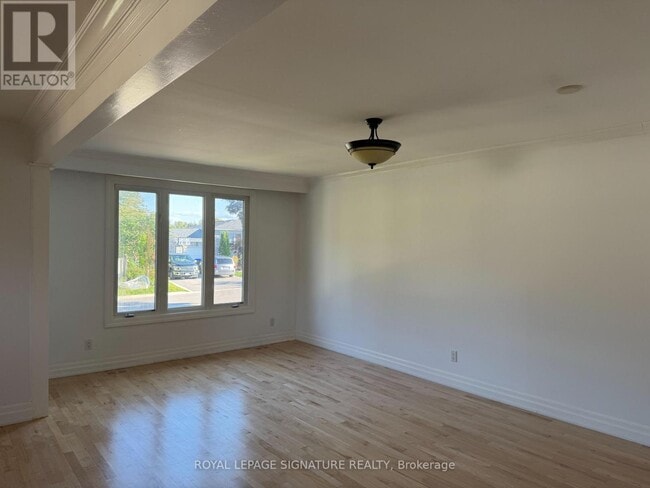 Building Photo - 37 Ondrey St