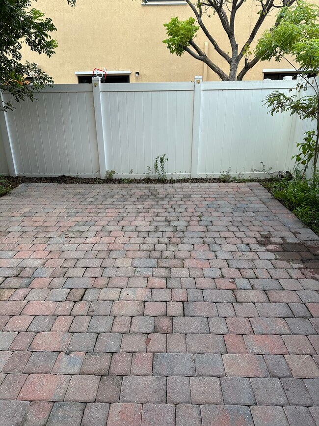 Foto del edificio - 9336 W 33rd Ave