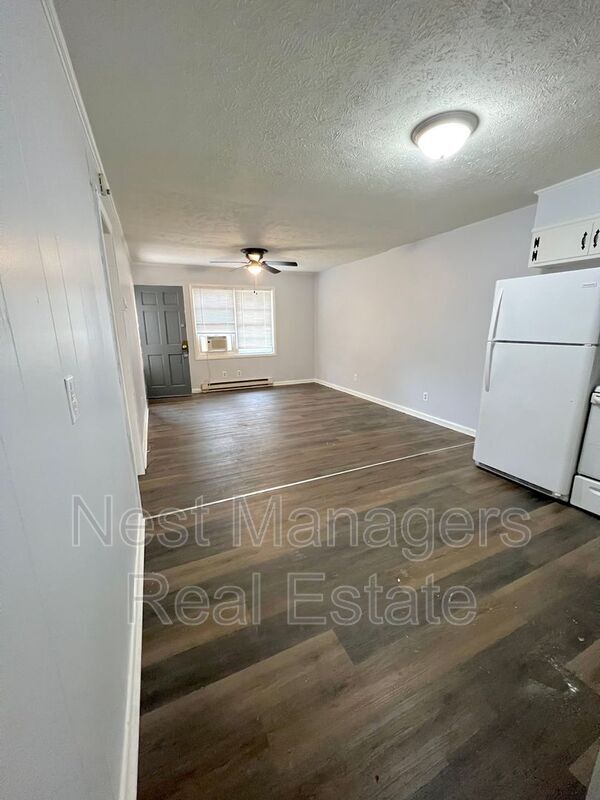 2108 Dillon Dr Unit B, Fayetteville, NC 28306 Condo for Rent in