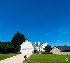 Building Photo - 711 Dutchman Ct