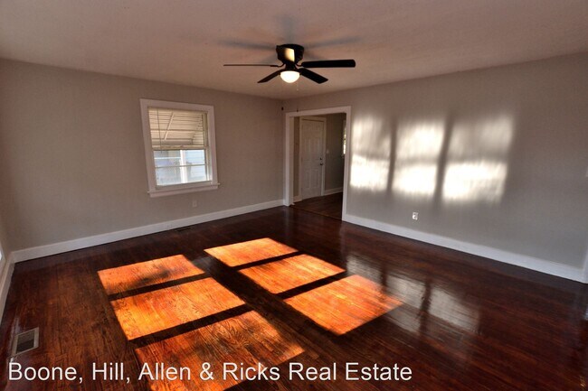 Building Photo - 3 br, 1.5 bath House - 932 Cedarbrook Drive