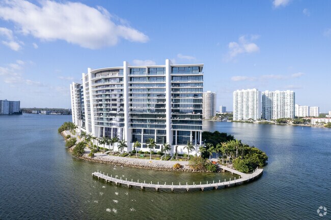 Building Photo - Prive Island Estates
