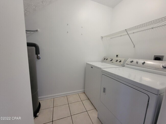 Building Photo - 109 White Cap Way