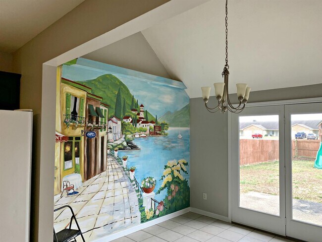 Building Photo - 8075 Covington Ct