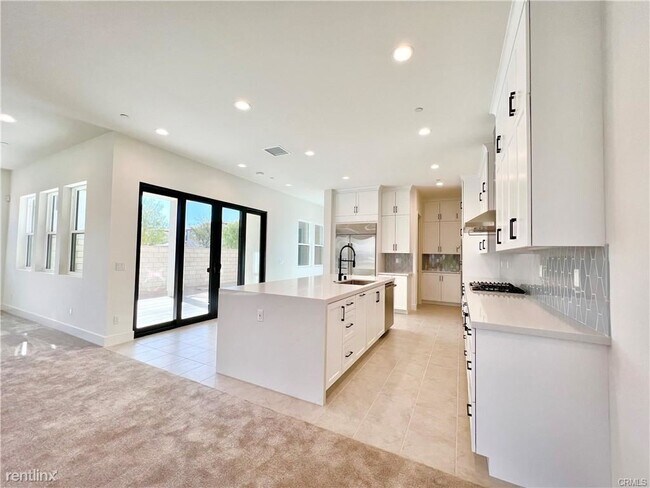 Building Photo - 5 br, 5 bath Condo - 106 Draw