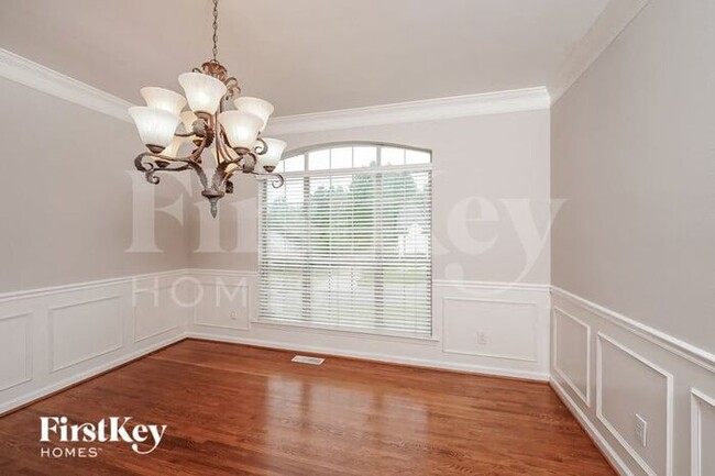 Foto del edificio - 3029 Weatherford Dr
