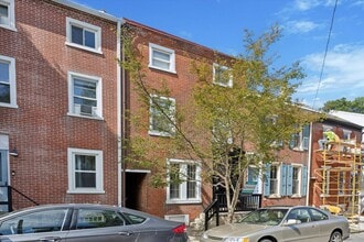 Building Photo - 117 E Miner St