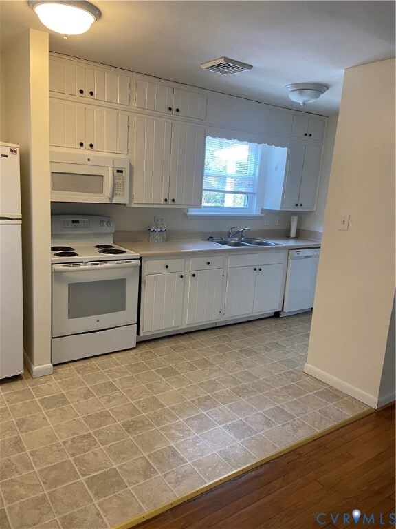 Foto del edificio - 8358 Patrick Henry Blvd