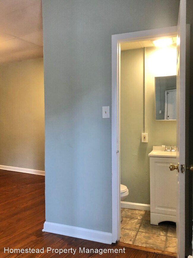 Foto del edificio - 4 br, 1.5 bath House - 942 Maple Ter