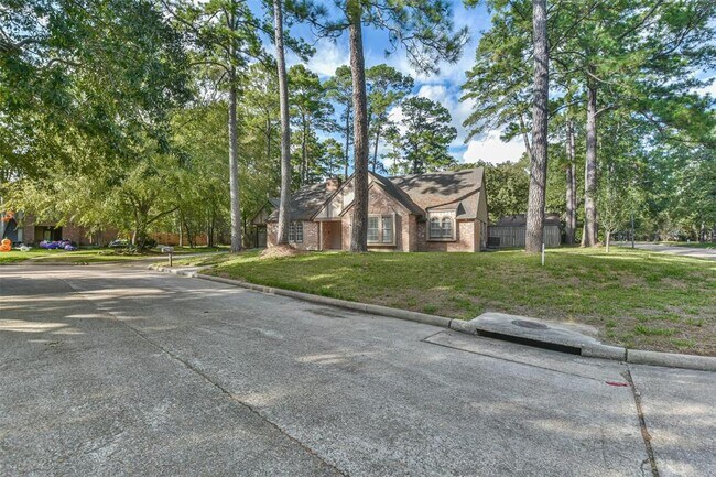 Foto del edificio - 1907 Southern Pines Dr