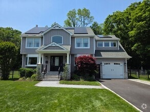 Building Photo - 408 S Pleasant Ave