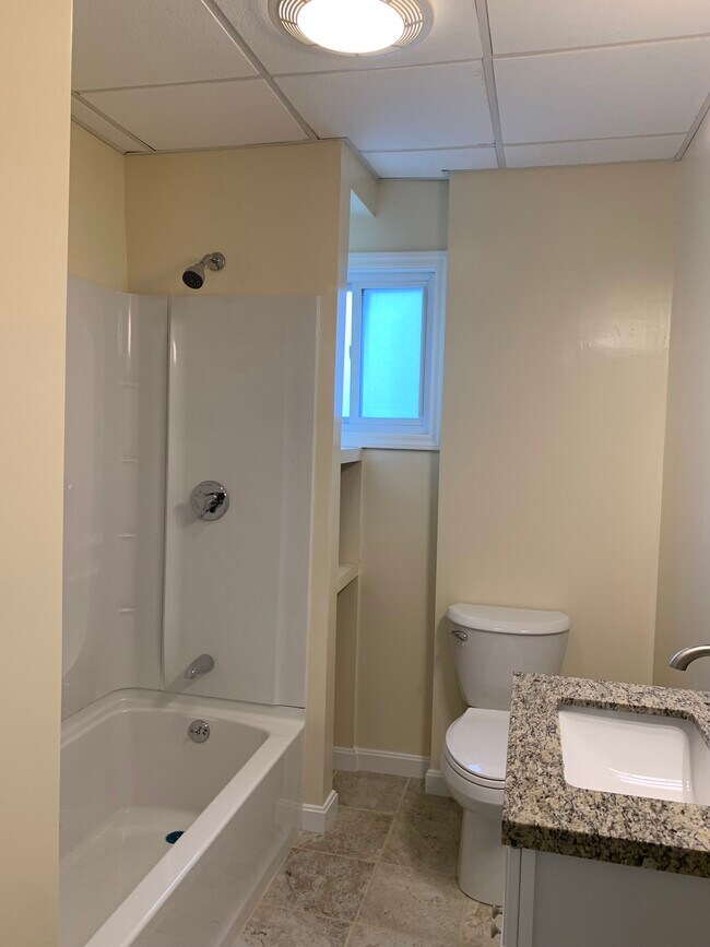 Foto del edificio - 73 Gooding St