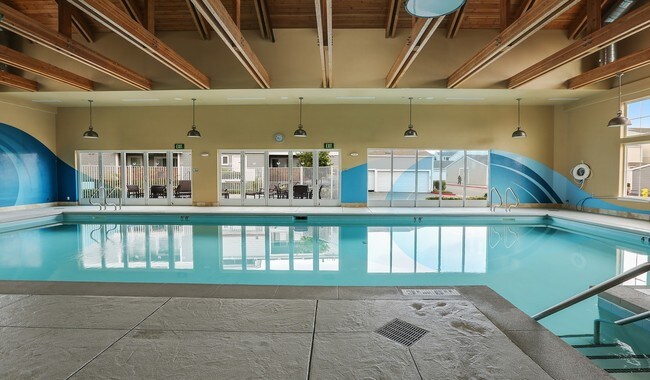 Pacific Bay Vistas Apartments San Bruno Ca Indoor Swimming Pool With Underwater Speakers Pacific Bay Vistas