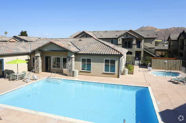 Pool - Villa Camille