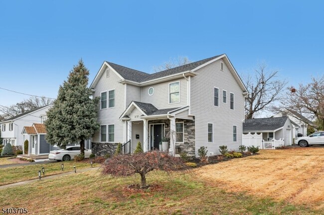 Foto del edificio - 3-11 Lyons Ave