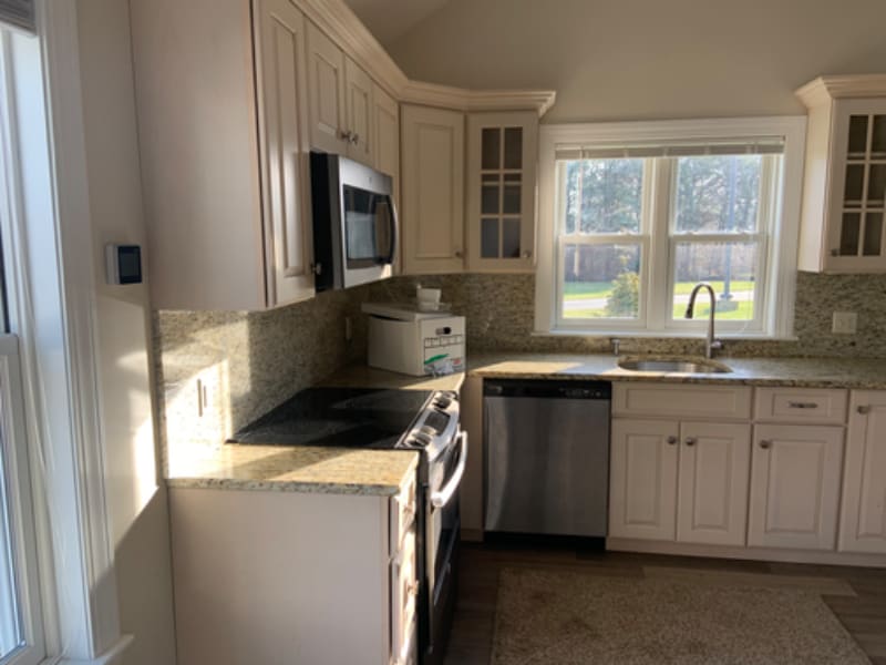 Building Photo - 2 Beatrice Ln