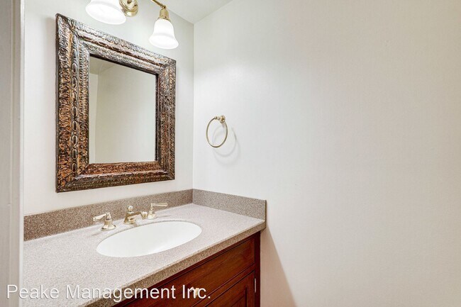 Building Photo - 3 br, 3.5 bath House - 6512 N. 22nd Street