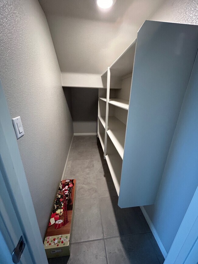 Foto del edificio - 9665 Spyglass Run Ave