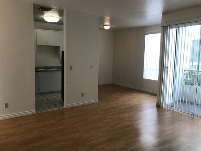 Foto del edificio - 6715 W 86th Pl