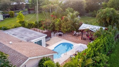 Building Photo - 5187 2nd Rd