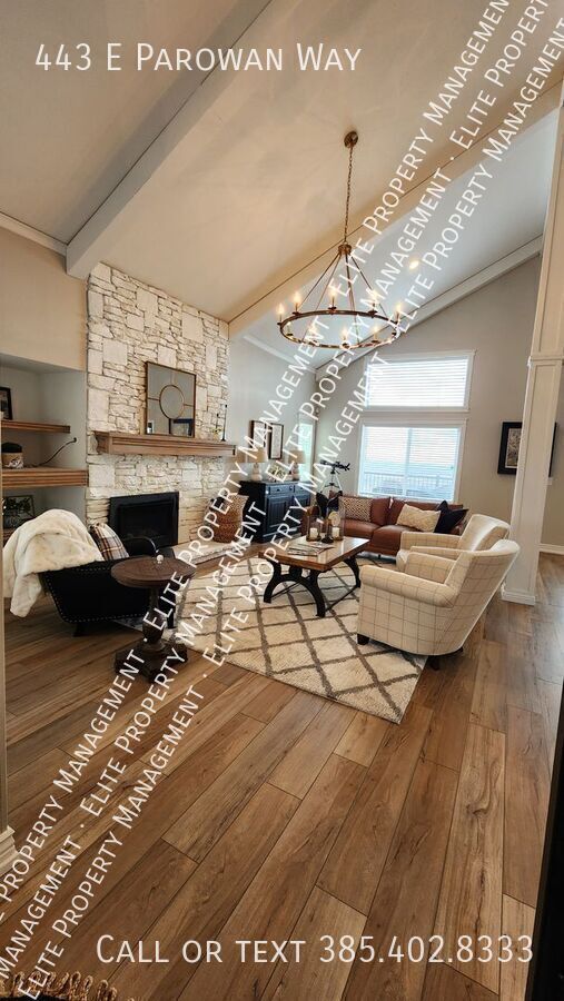 Building Photo - 443 E Parowan Way