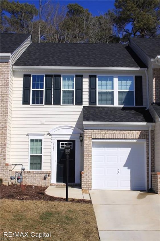 Primary Photo - 3 br, 2.5 bath House - 119 RIVA COURT