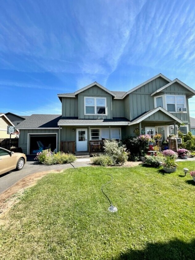 Primary Photo - 1110 SW 31st St