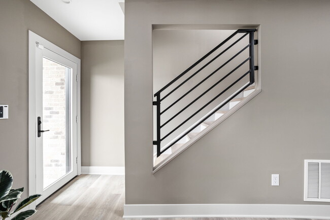 Foto del edificio - 322 N Summit St