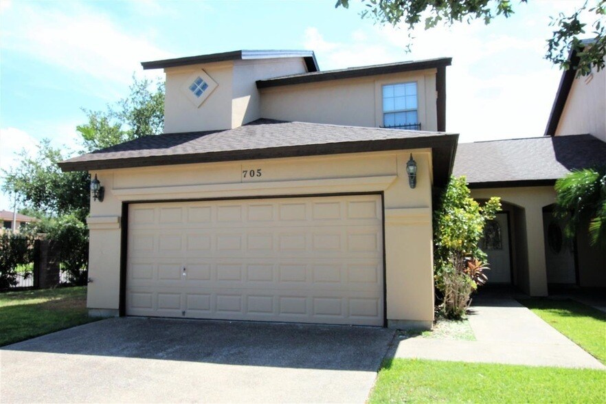 Foto principal - 510 Shiloh Dr