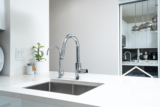 Foto del edificio - 757 N Orleans St