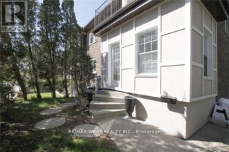 Building Photo - 730 Logan Ave