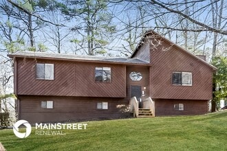 Building Photo - 3992 Fairington Dr
