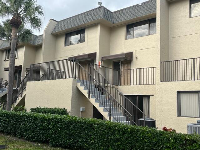 Building Photo - 65 Deer Creek Rd