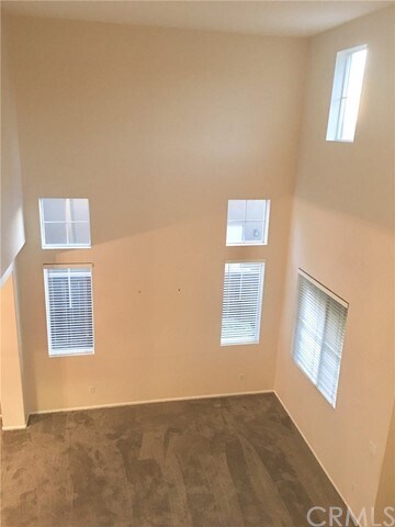 Building Photo - 33235 Fox Rd