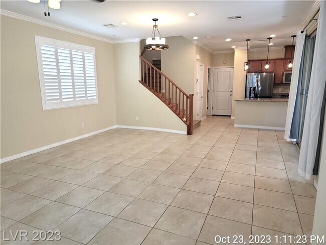 Building Photo - EXCITING 3-BED, 2.5-BATH HOME IN INSPIRADA