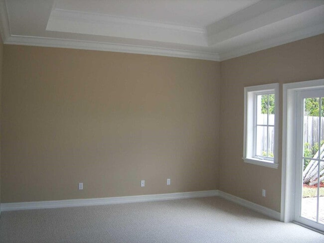 Building Photo - 1616 NE 17th Ave