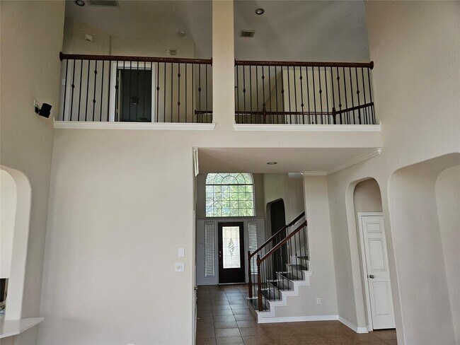 Building Photo - 7714 Bayou Green Ln