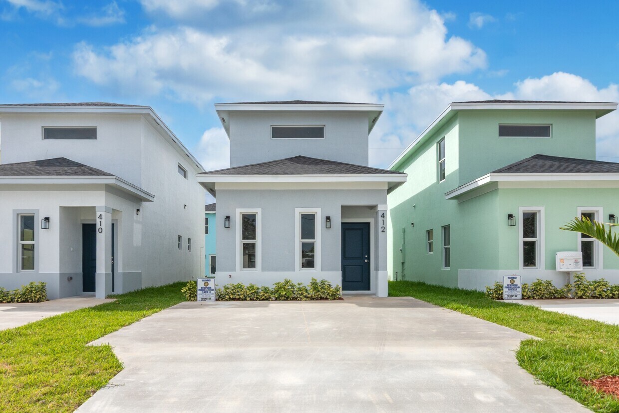 Photo - 412 NW 13th Ave (Boynton Beach, FL)